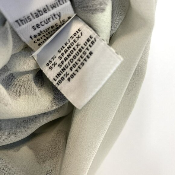 Diane von Furstenberg Dress Size 8 Sleeveless Animal Print Faux Wrap Front - Picture 6 of 6